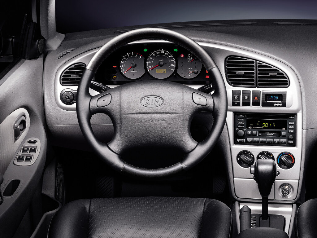 фото: http://i.wheelsage.org/image/format/picture/picture-gallery/k/kia/shuma/kia_shuma_ii_3.jpg