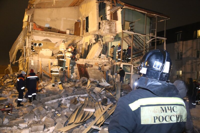                                                               В доме разрушены 6 квартир из 30