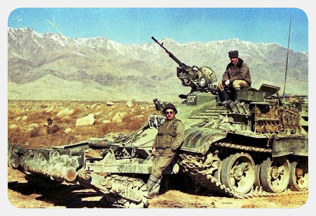 Почему в афганистане советские. Советские войска в Афганистане 1979-1989. Афганистан 1989. Военный конфликт в Афганистане 1979 1989.