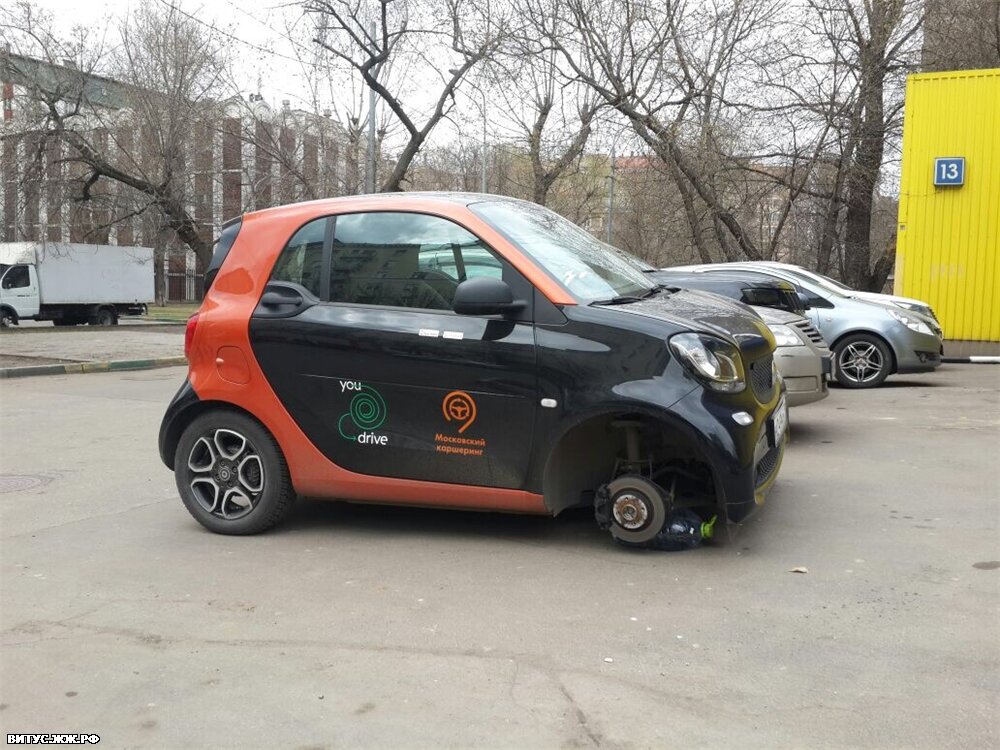 Сити драйв каршеринг. Мерседес смарт каршеринг. Smart Fortwo Делимобиль. Смарт you Drive каршеринг. Смарт каршеринг СПБ.