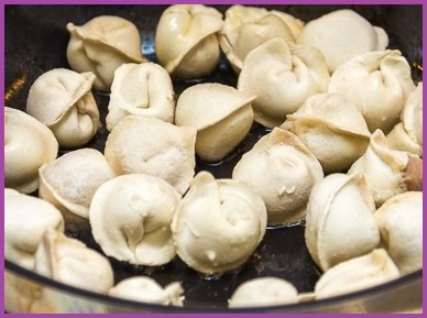 Готовим жареные пельмени