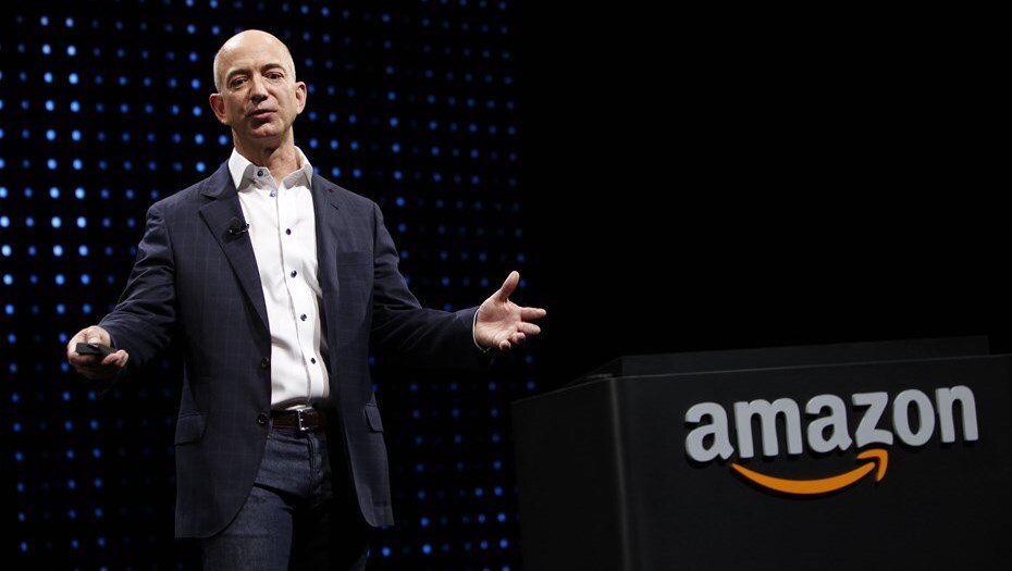 Джефф Безос - основатель Amazon и Самый богатый человек в Мире по версии Forbes.