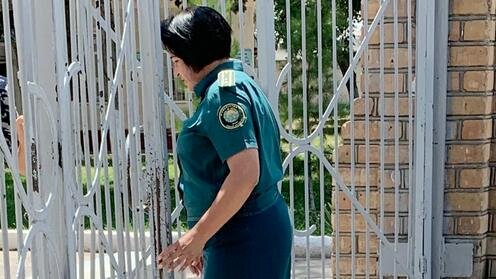 Начальница женской колонии общего режима №21 Зангиатинского района Ташкентской области Гульрух Каримова. Фото из Twitter Грегуара Манжа