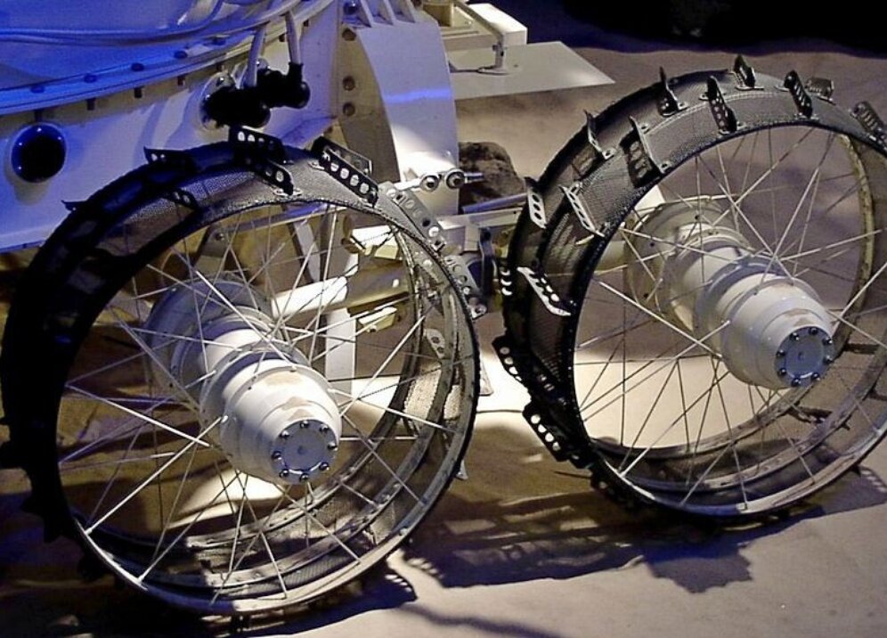 Как был устроен советский луноход | Большой музей | Дзен