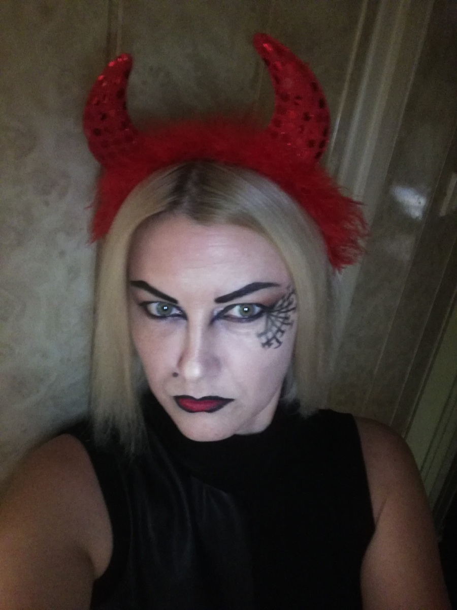 Какая-то чертовщина)