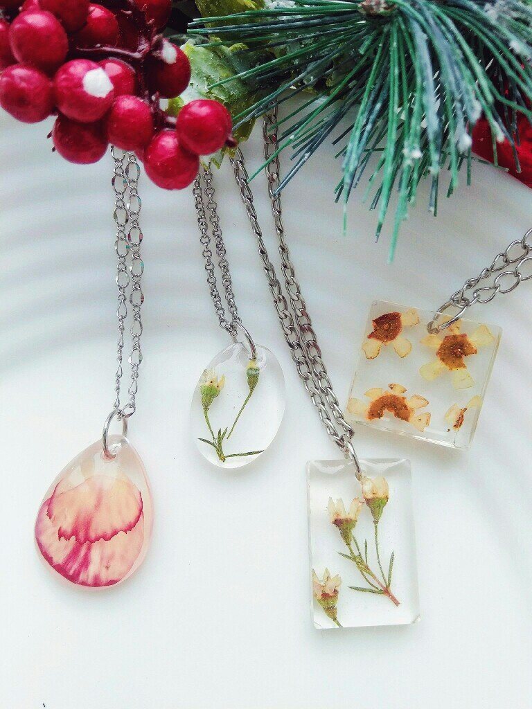 Несколько наших работ, все в наличии.