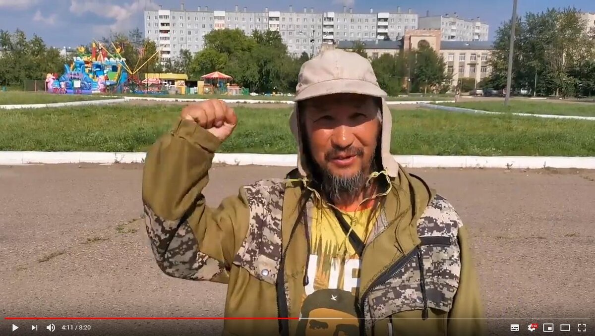 Стоп-кадр из видео на Youtube