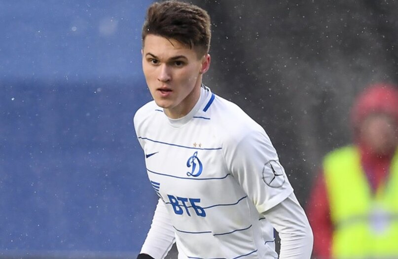 Полузащитник Вячеслав Грулёв, фото с сайта pravda-nn.ru