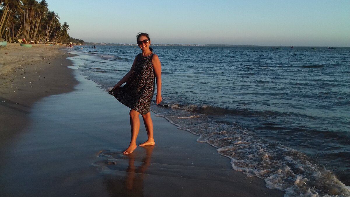 На берегу Южно-Китайского моря. Вьетнам, Муйне