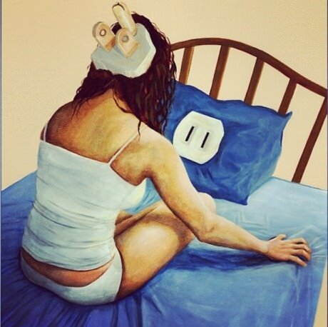 Если бы не штепсель с заземлением (несовместимость вилки с розеткой) - эта картинка полностью отражала бы моё отношение ко сну (фото из свободных источников)