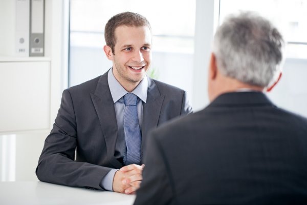 https://st.depositphotos.com/2325841/2528/i/450/depositphotos_25284097-stock-photo-job-interview.jpg