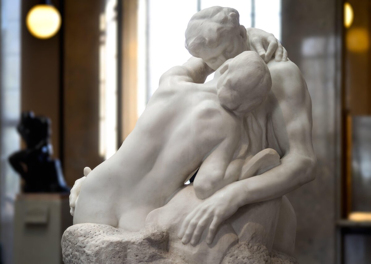 Поцелуй. Фрагмент.