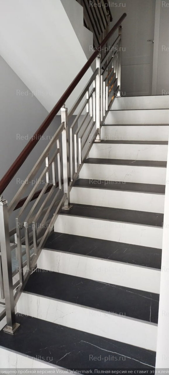 Отделка лестницы в частном доме под ключ ступени из керамогранита