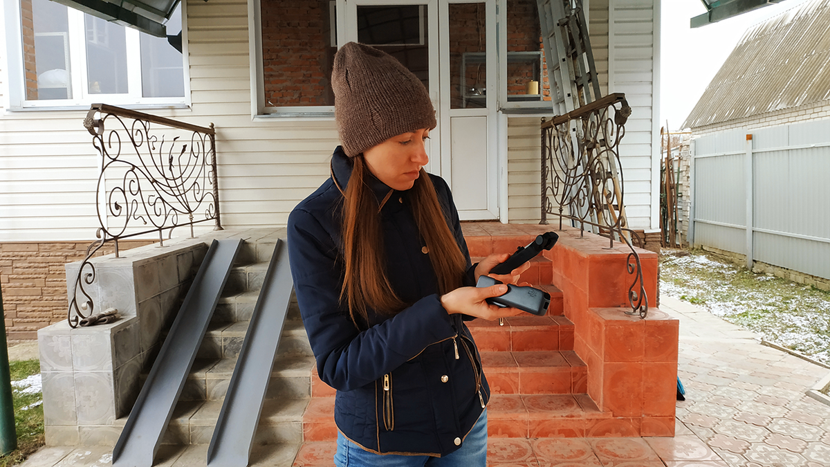 Не покупаем лишние вещи, технику. Только то, что действительно нужно.