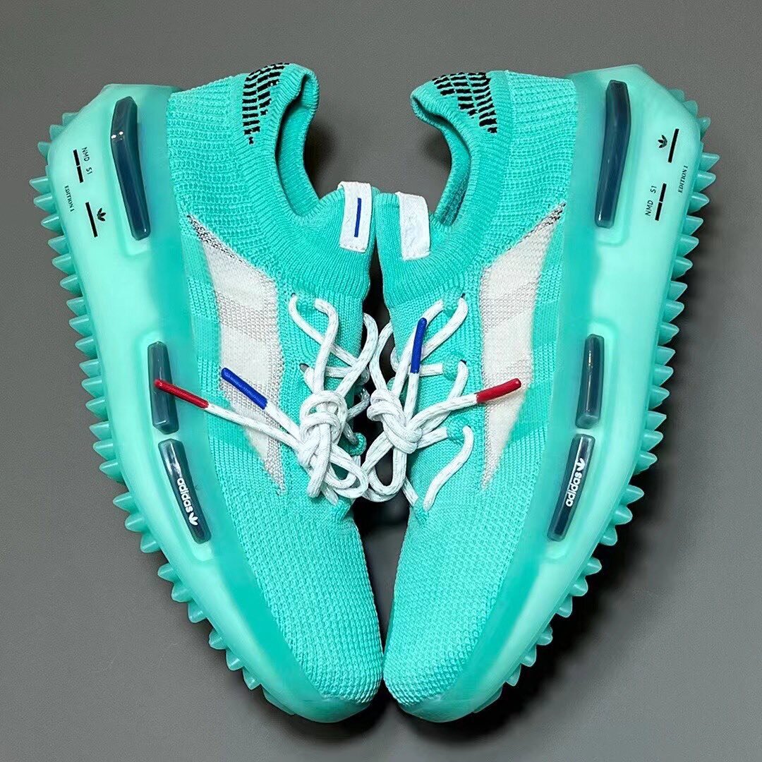 Nmd best sale tiffany blue