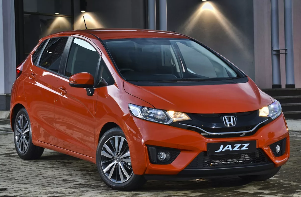 Какую модель выбрать. Honda Jazz. Honda Jazz 2017. Honda Jazz 3. Honda Jazz 2018.