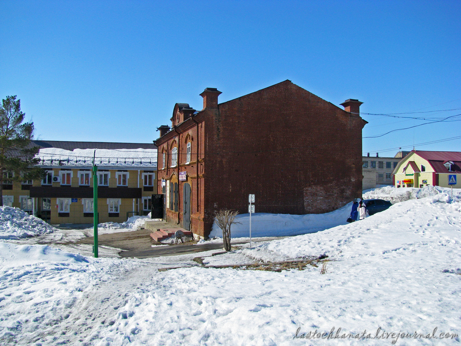 Старинный Змеиногорск. Пешком по городу из красного кирпича. Продолжение