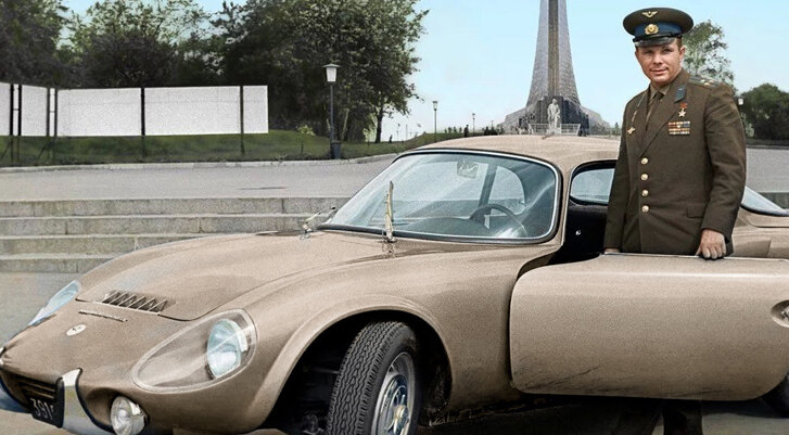 На заставке - спорткар "Матра" - подарок Ю.А.Гагарину от Франции