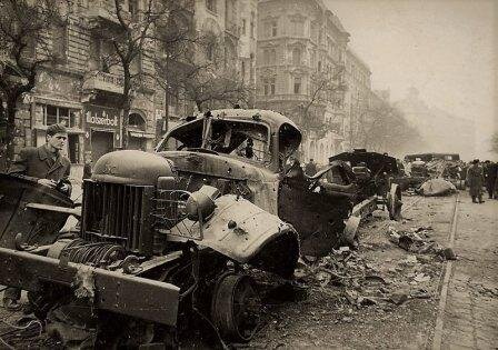 Венгерское восстание 1956 года. Фото из открытых источников Яндекса.