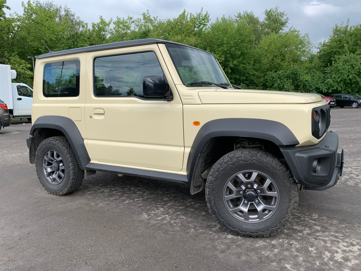 Самый маленький гном. Или почему мне так импонирует Suzuki Jimny? | АвТОгус  | Дзен