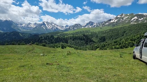 Кавказ на машине. Эльбрус, Джилы-Су, Домбай, Архыз, Кисловодск - роуд-трип и экстремальные прогулки по горам