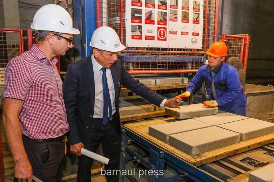    На предприятии пресс-службы администрации Барнаула