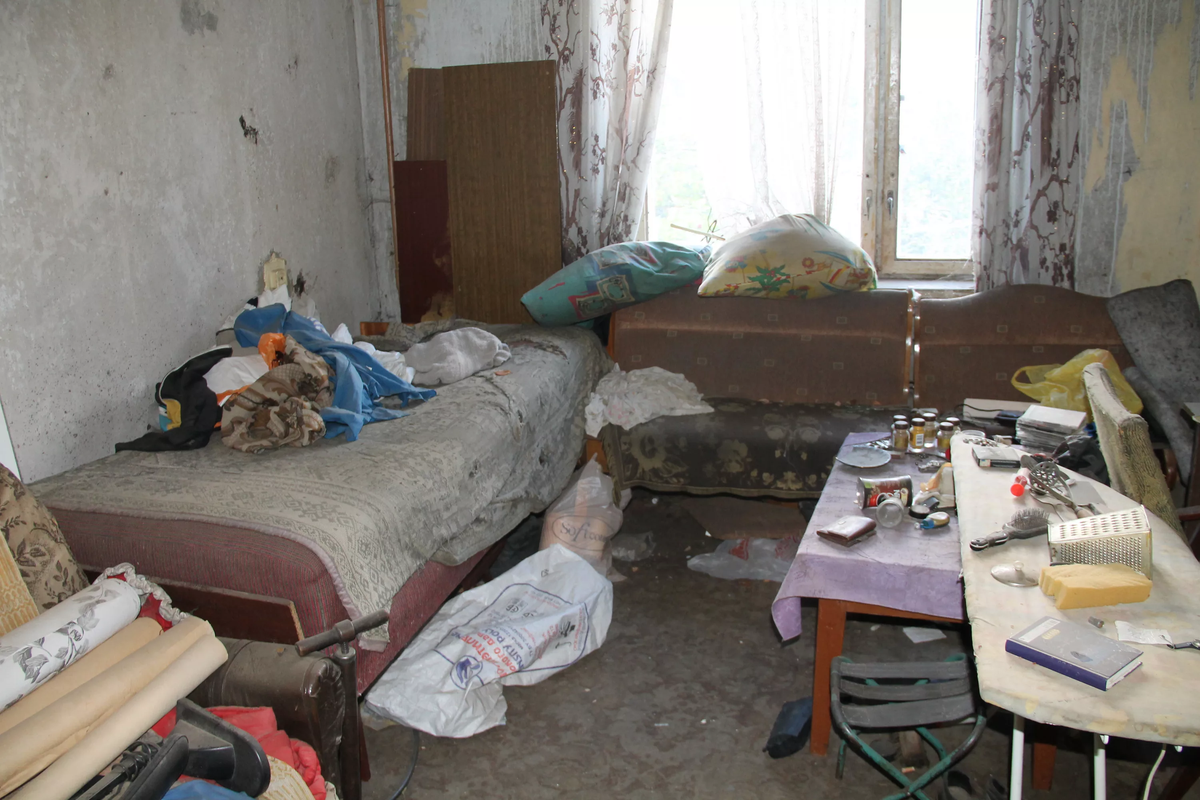 Жилье алкоголикам. Жилье алкоголикам. Жилье алкоголикам. Жилье алкоголикам. Страшная квартира.