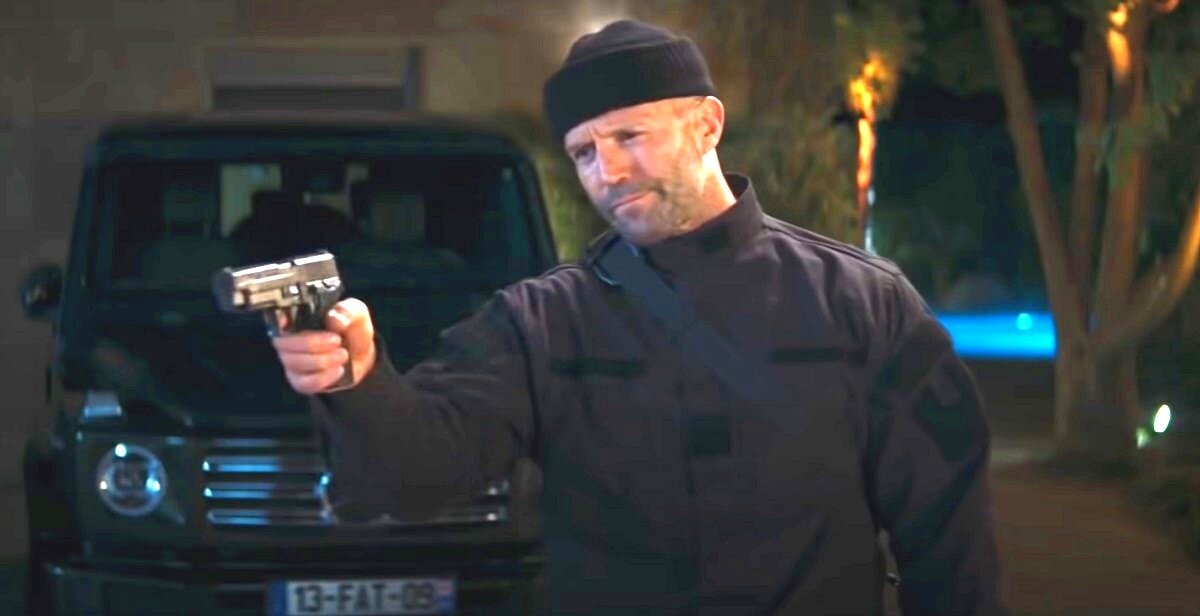 Когда-нибудь летописцы кино 21 века назовут это "улыбкой Джоконды-Стэйтема". 