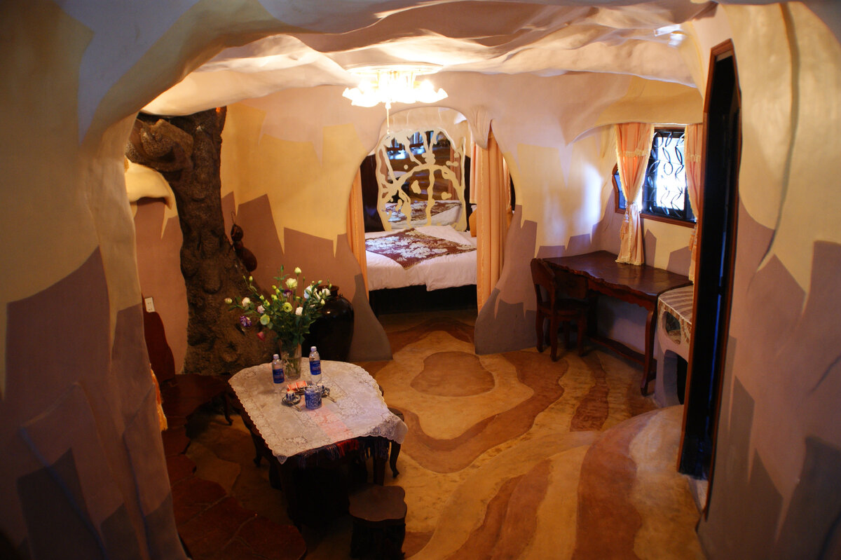 «Сумасшедший дом» во Вьетнаме, номер