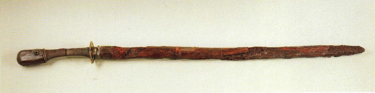 Фото из открытых источников. Древний Цуруги. Музейный экспонат