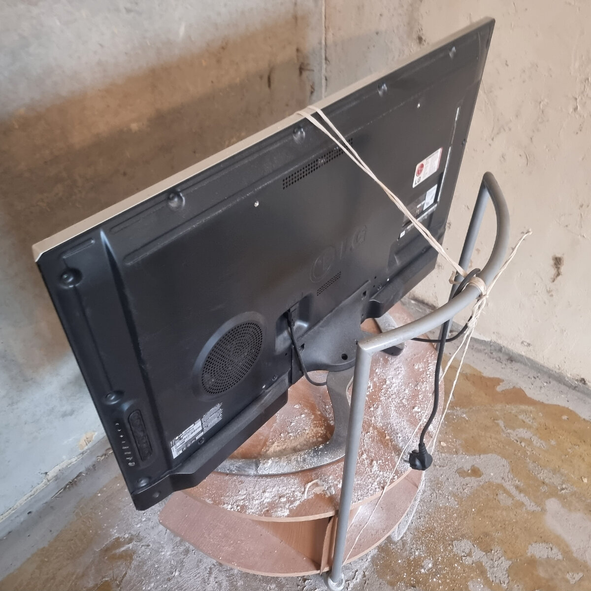 телевизор с клопами