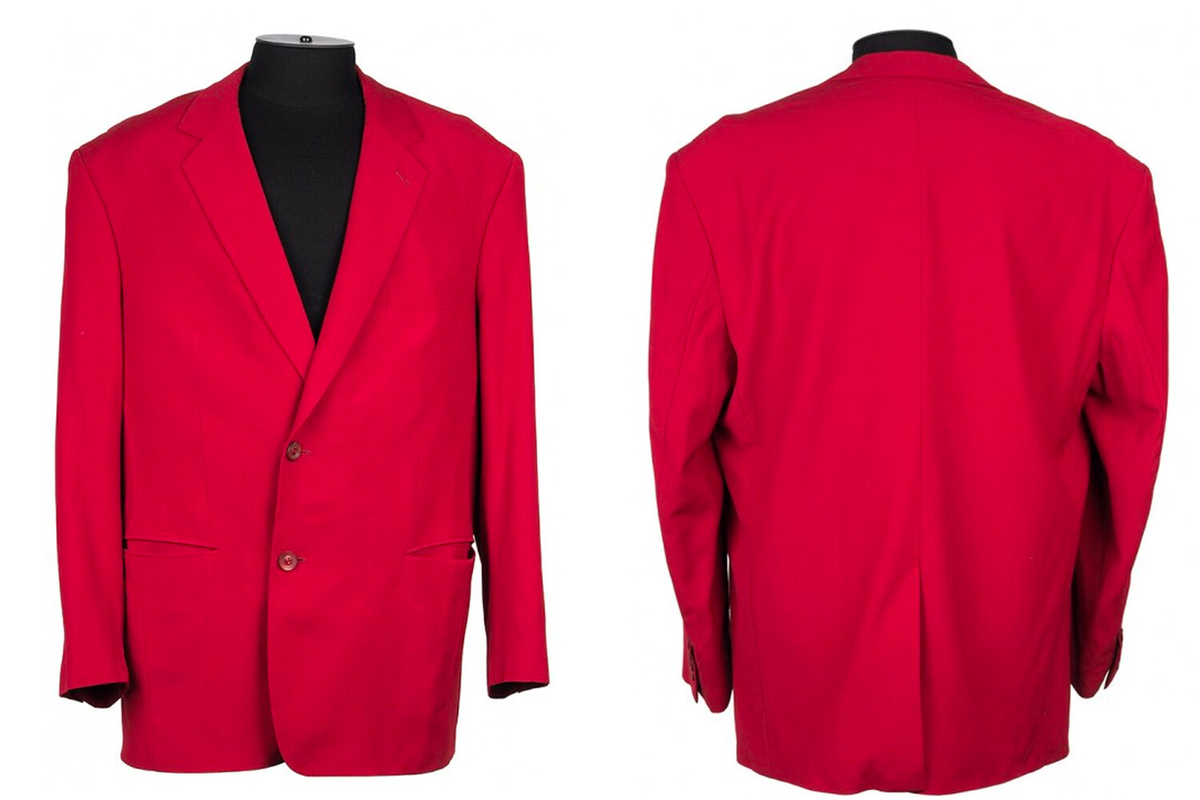 Пиджак Владимира Вольфовича Жириновского / Фото: Аукционный дом «Литфонд»