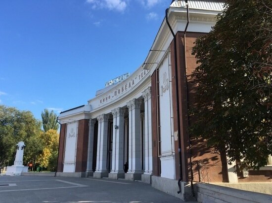     Кинотеатр "Победа" в Саратове. Фото: saratov.mk.ru "МК в Саратове"