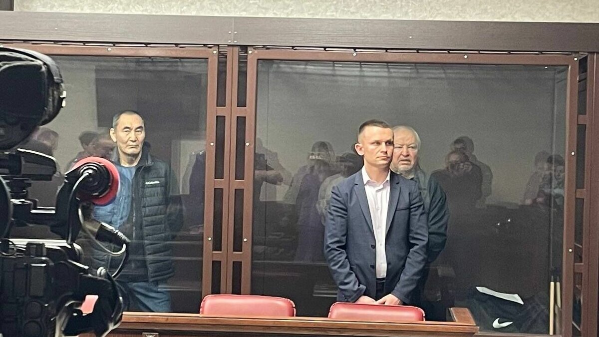     Волгоградский политолог Андрей Серенко высказал свою точку зрения о размере наказания для бывшего главного следователя региона Михаила Музраева, который возглавлял областное управление СУ СКР с 2007 по 2018 год.