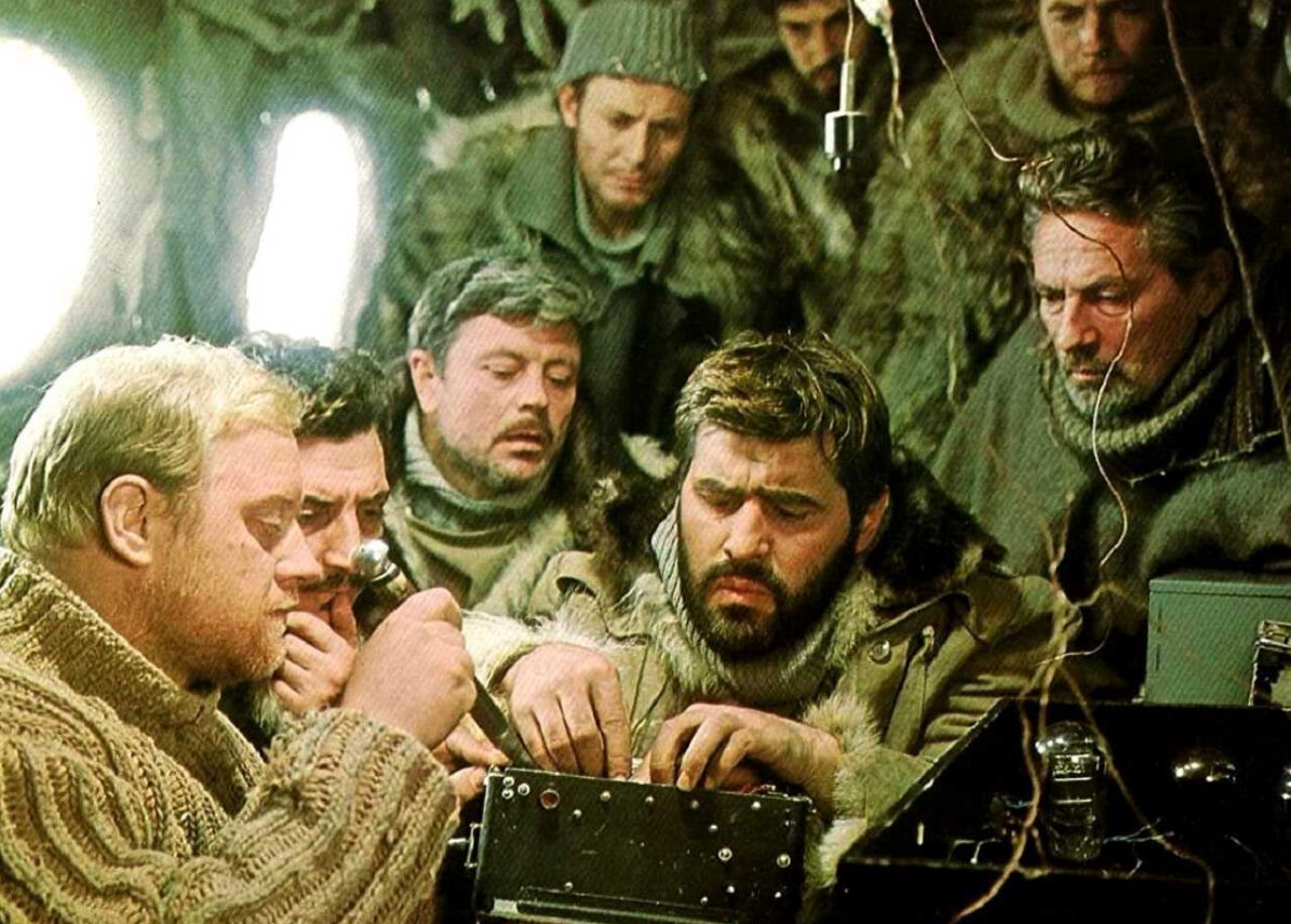 Кадр из фильма "Красная палатка" (1969)