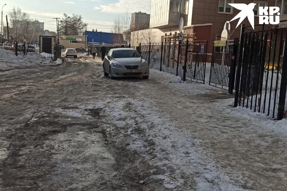     Сейчас дорога выглядит так. Фото: предоставлено Еленой.