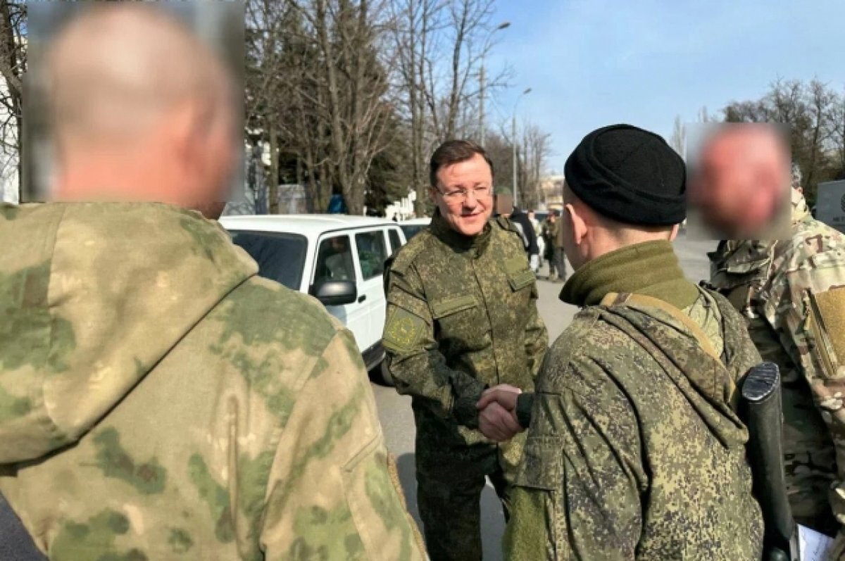    Дмитрий Азаров встретился с земляками, выполняющими задачи СВО