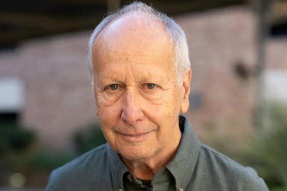    Луис А. Каффарелли, профессор математики в Техасском университете в Остине. Нолан Цунк /Техасский университет в Остине