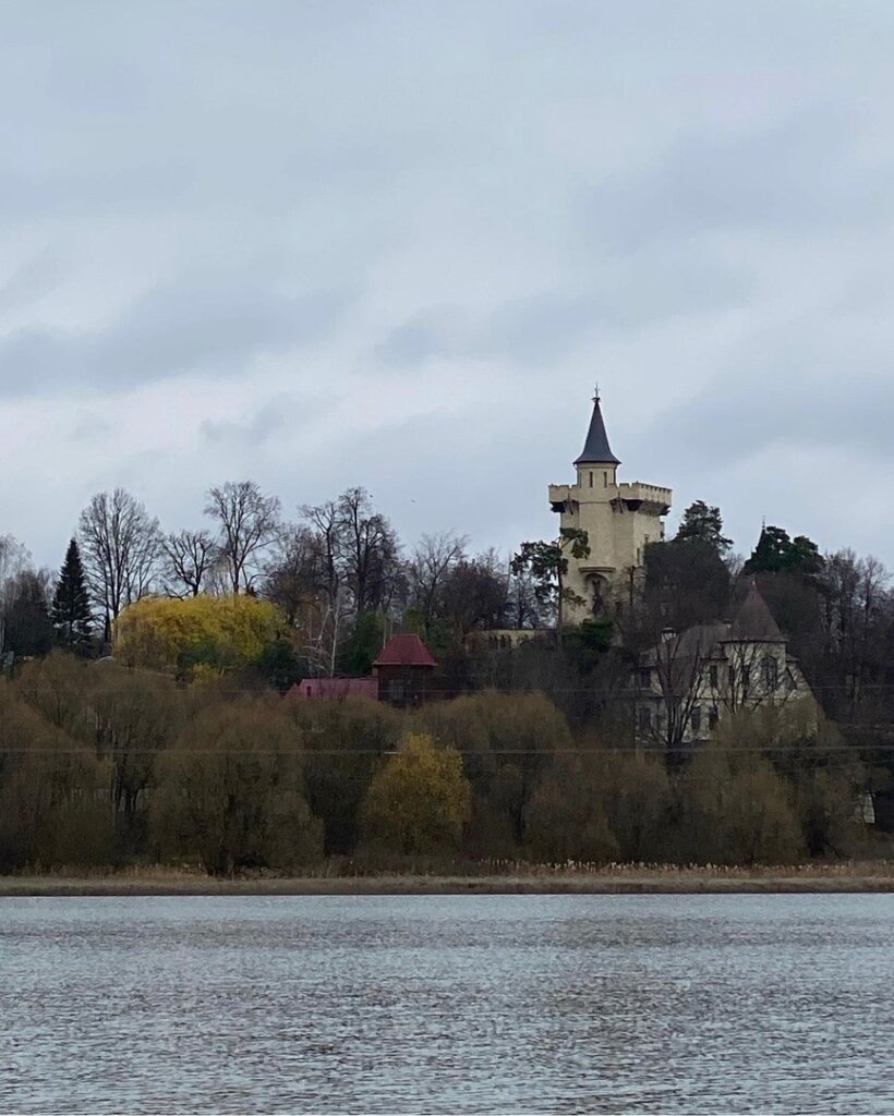 Замок Галкина