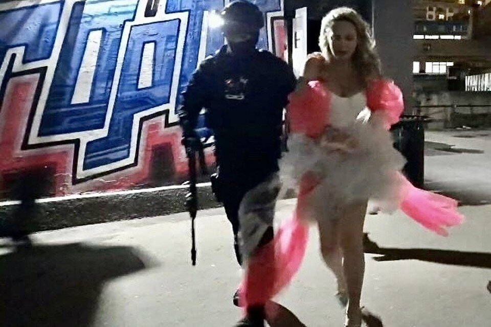     "Любовницу" Пьера Нарцисса арестовала полиция.