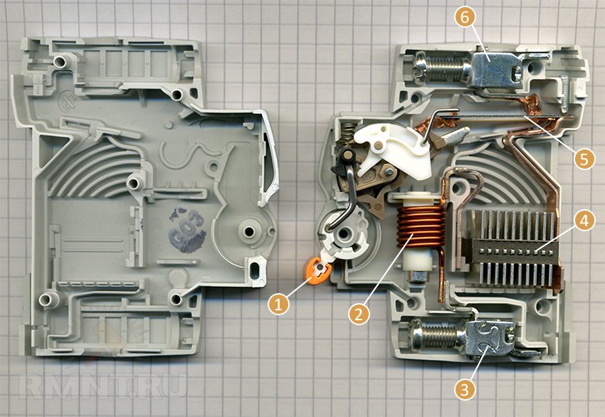 Автоматический выключатель в разрезе фото
