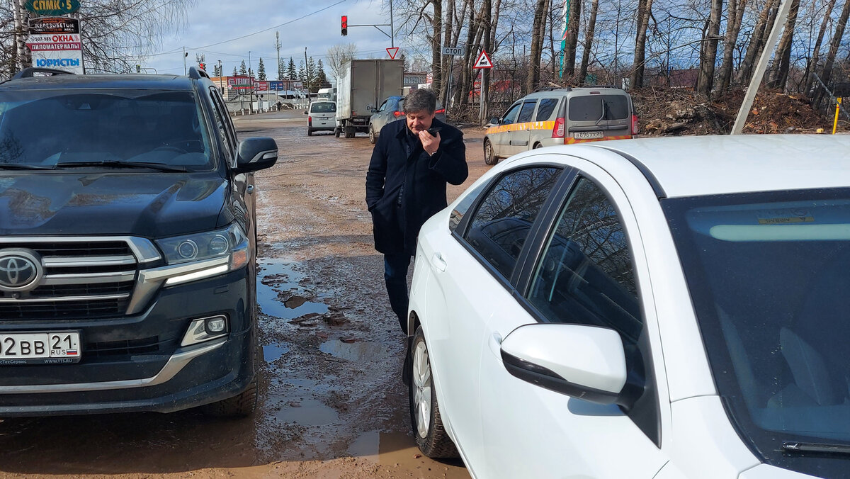 На Лапсарском проезде в Чебоксарах лед тронулся и оставил айсберг проблем |  Правда ПФО | Дзен