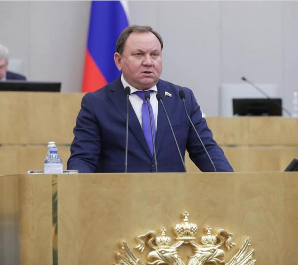 Дерябкин В. Е., зампред Госдумы по транспорту и развитию транспортной инфраструктуры / Фото: пресс-служба депутата  📷
