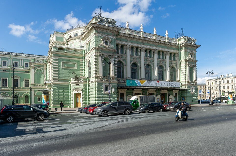     Финансовые потери Мариинского театра составили 12 млрд рублей за последние три года Олег ЗОЛОТО