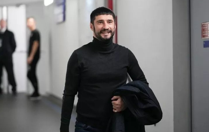 Спартак Гогниев покидает "Химки". Фото из интернета.