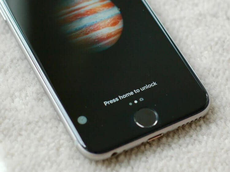Теперь можно разблокировать iPhone с Face ID нажатием, как раньше.