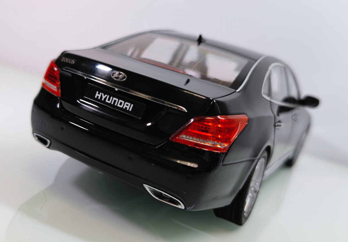 Hyundai Equus V8 5.0 2013 | Мир 1:18. Масштабные модели авто | Дзен