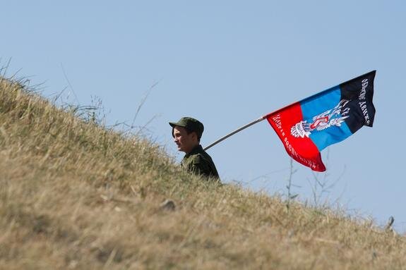    Флаг ДНР, Alexander Rekun / globallookpress.com