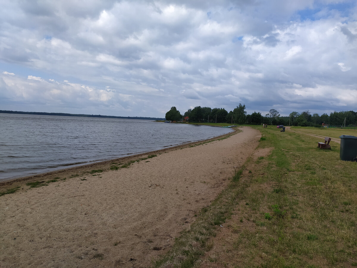 пляж в деревне Двинь-Покровское (фото автора
