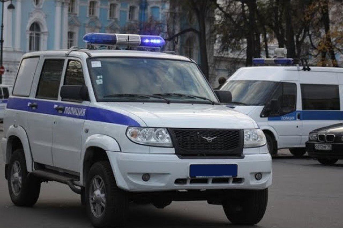    В Сети опубликовали кадры с улетевшим в кювет авто под Краснодаром